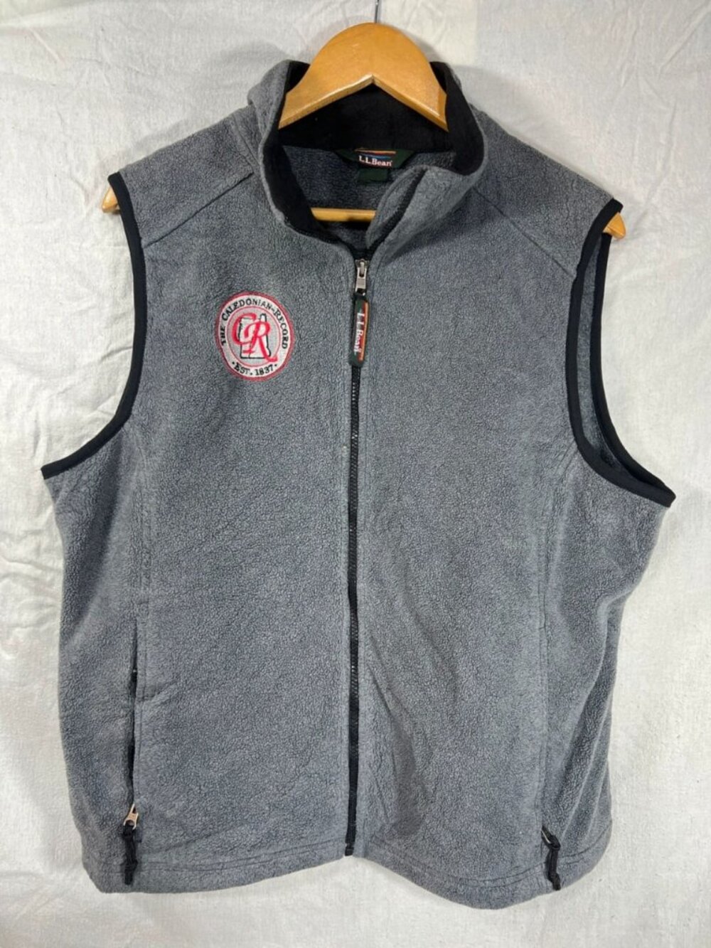 Gray Full Zip Fleece Vest L